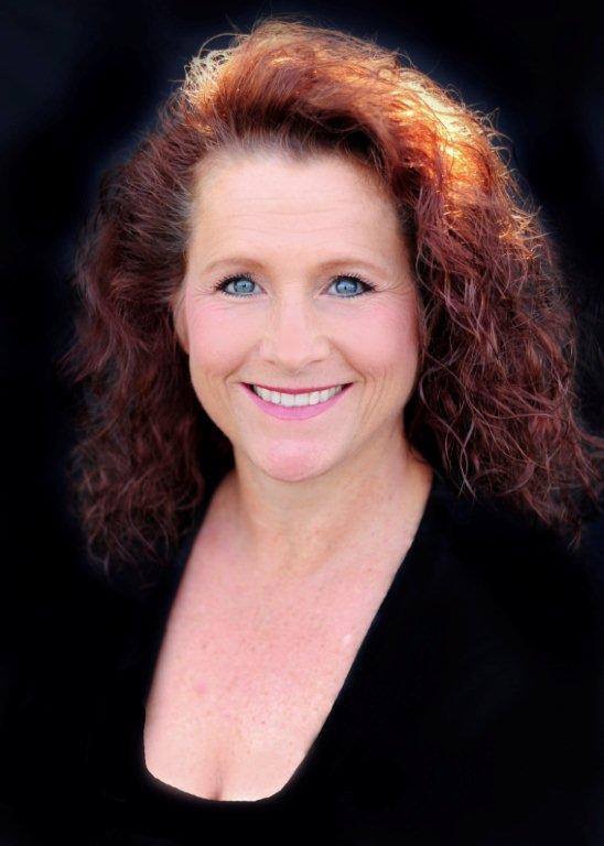 Real Estate Agent Kathy Partak Folsom, CA