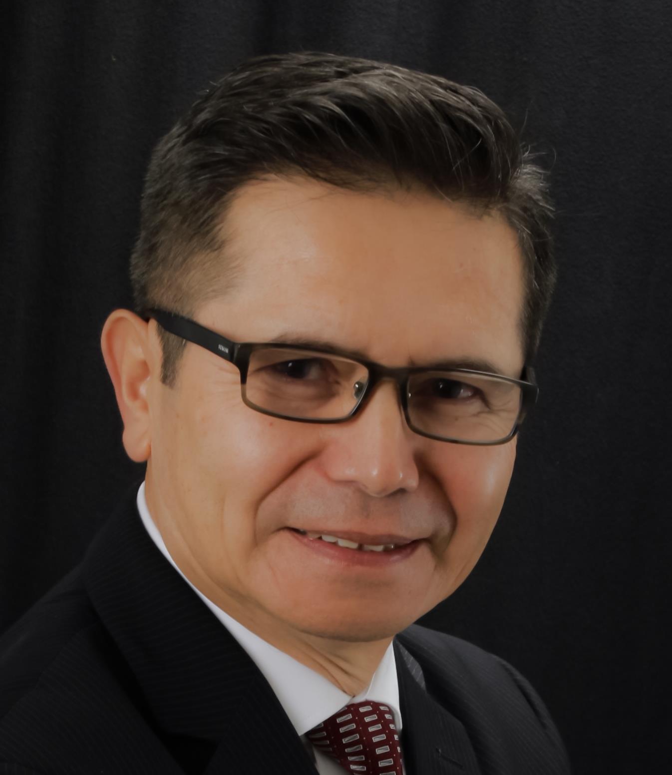Real Estate Agent Frank Sinche San Antonio, TX