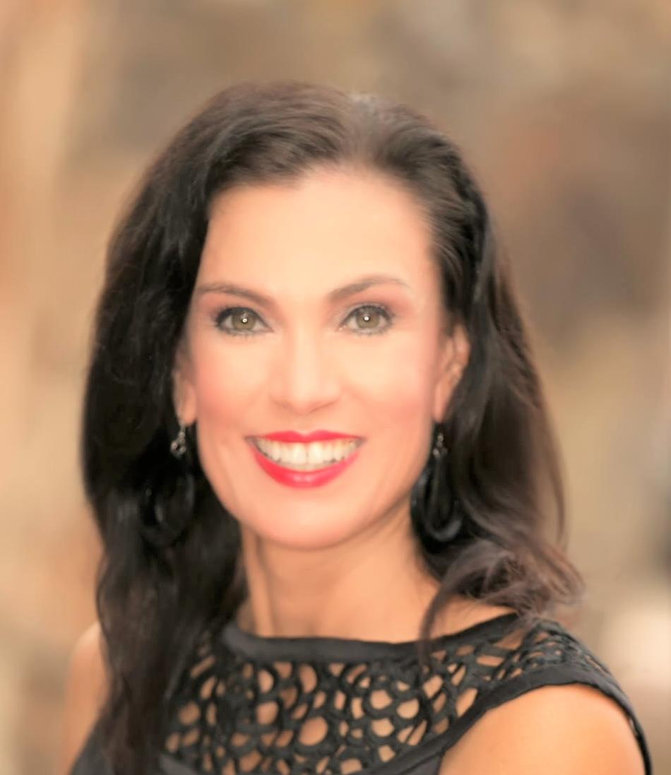 Real Estate Agent Monica Yrigoyen Tucson, AZ