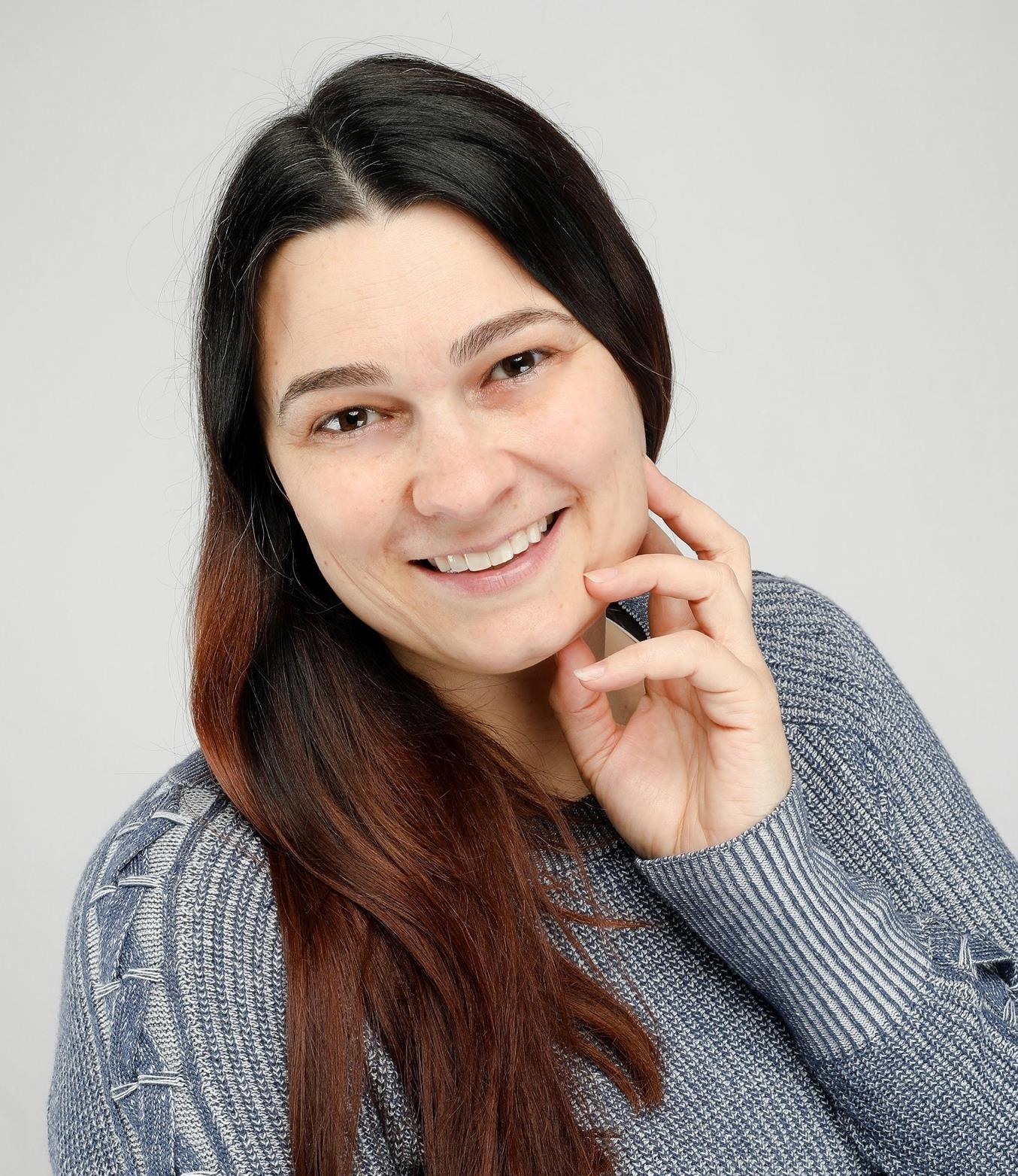 Real Estate Agent Annie D Homes LLC Cedarburg, WI