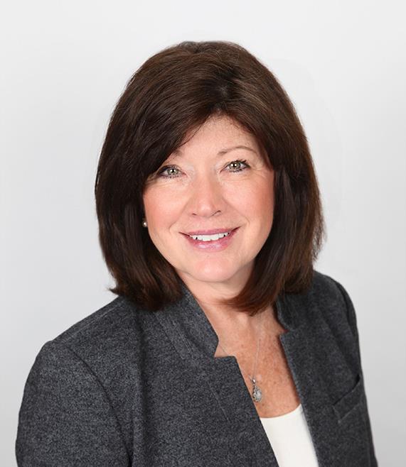 Real Estate Agent Julie Fox serving northern New Jersey