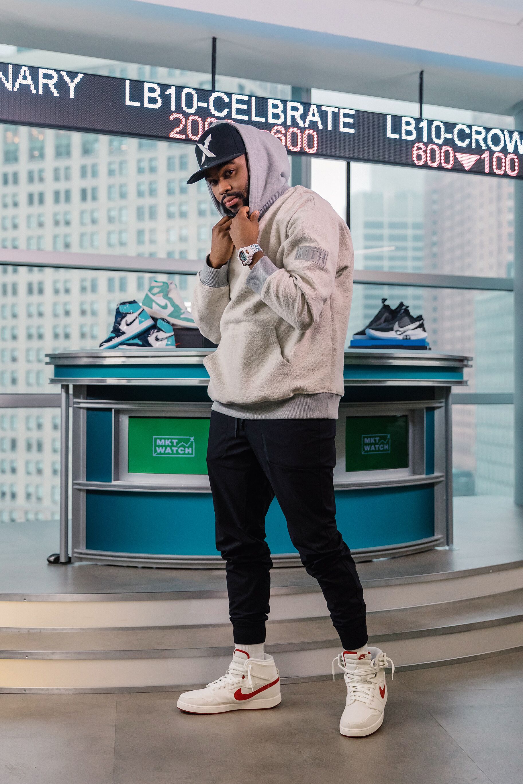 StockX MKT Watch Women 1s Rule, Supreme Spring Returns & Salt Bae Back