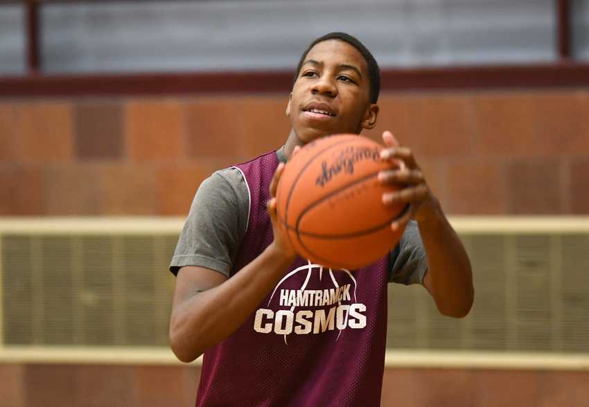 Amari Allen Hamtramck Cosmos SG class of 2023 The D Zone Basketball