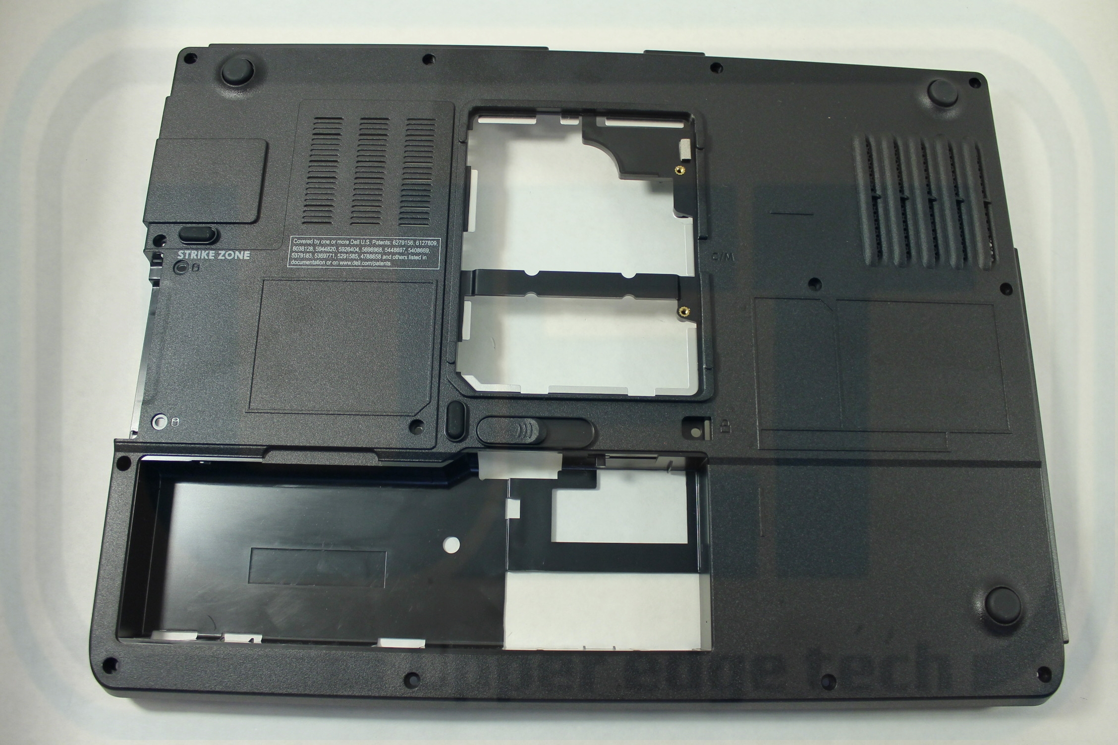Upper Edge Tech Inspiron 1501 PM808 Base
