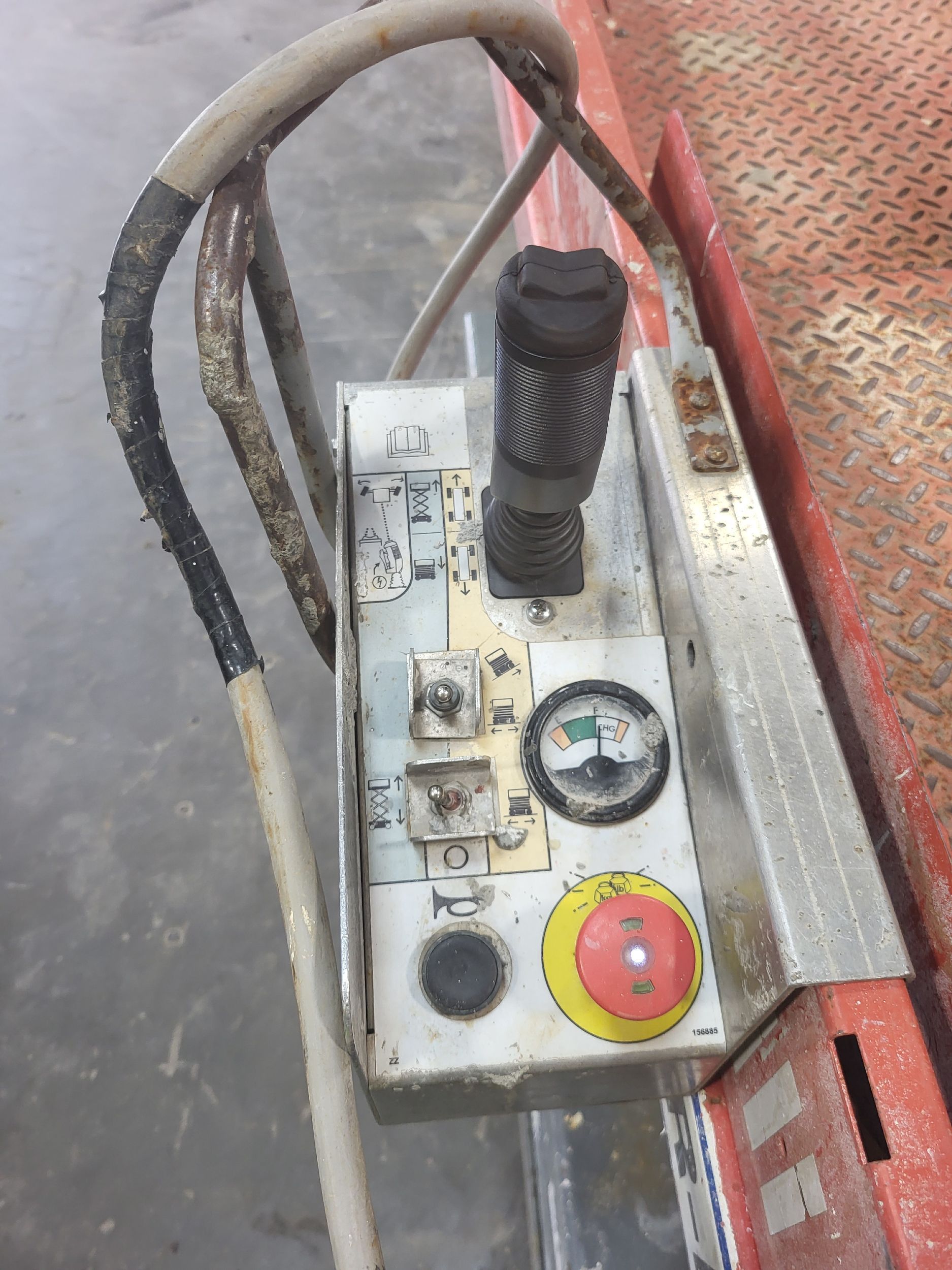 Used 2016 Skyjack SJIII3219 Scissor Lift For Sale in Clairton, PA