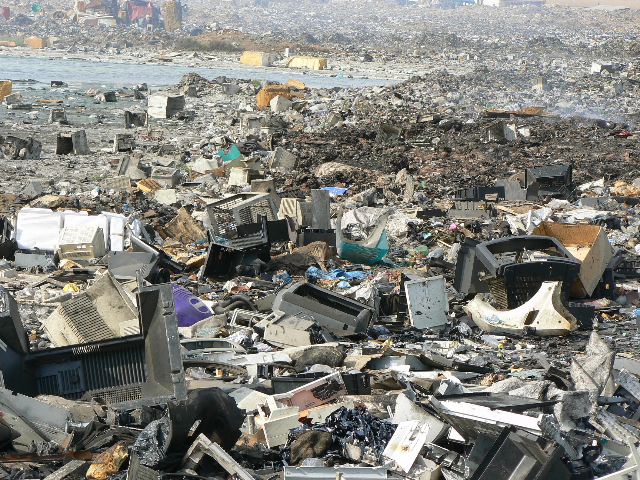 We Talked To The Artist Turning E Waste Into Projected Star Maps