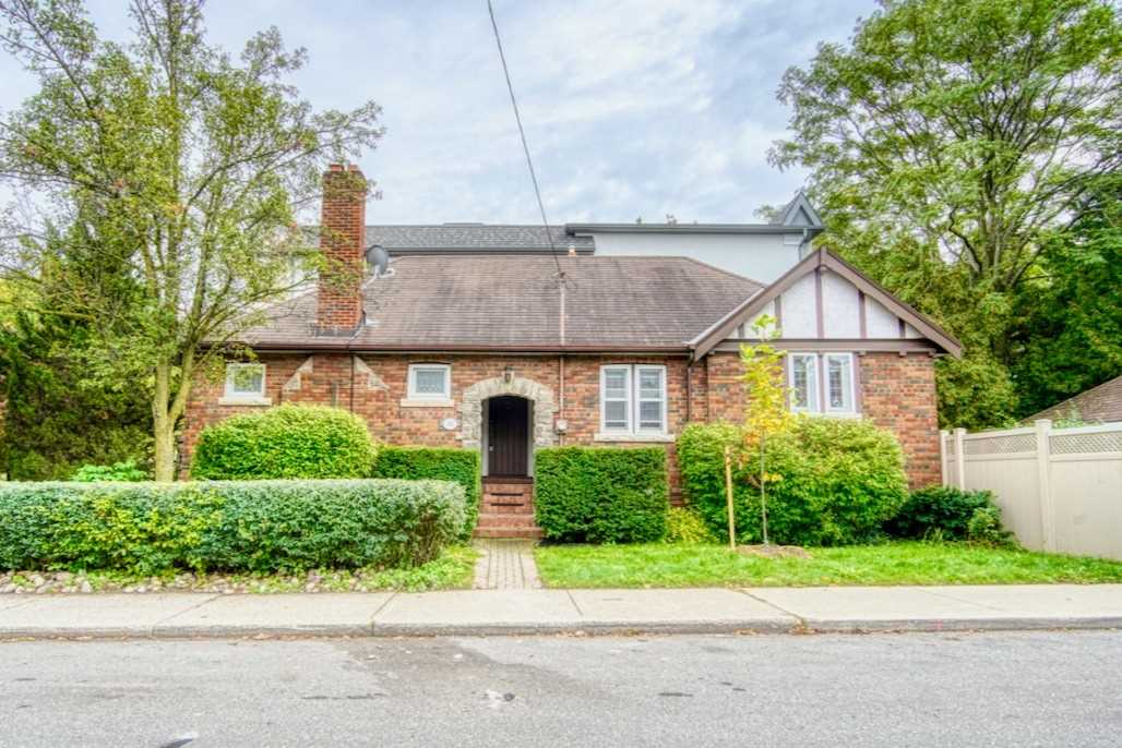 John Wanless Junior Public School EQAO rating home listings