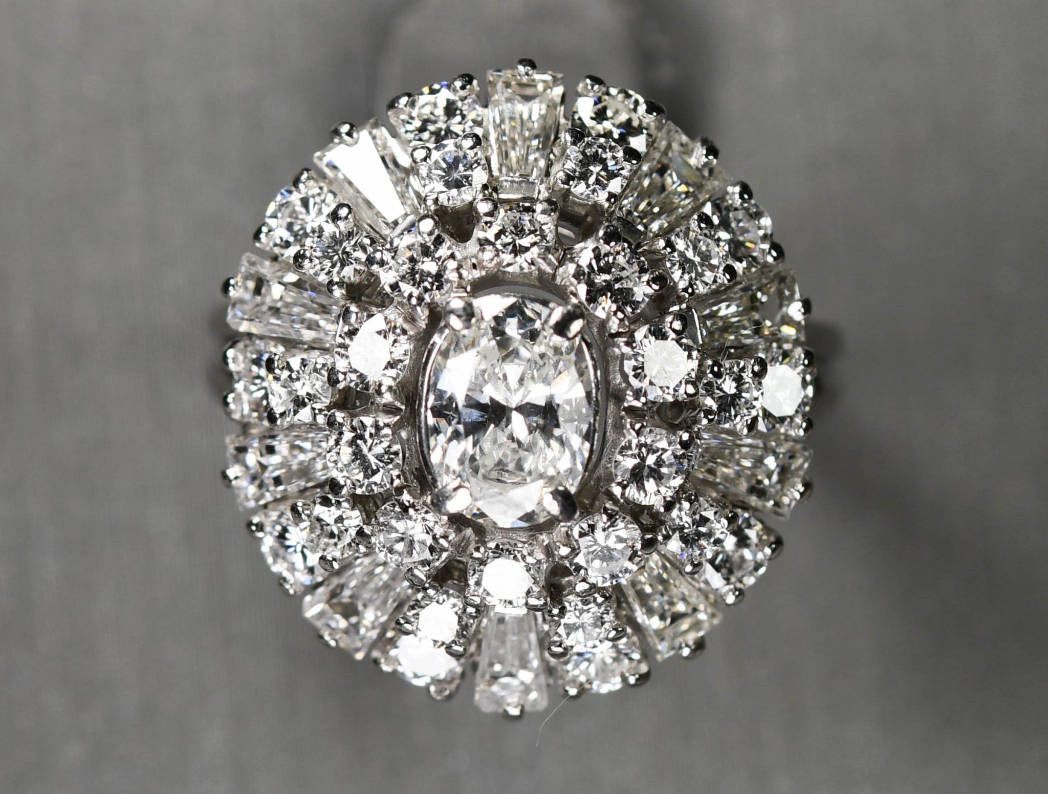 Vintage Platinum & Diamond Cocktail Ring, 3.00tdw 10.1g Size 7 1/2 VS