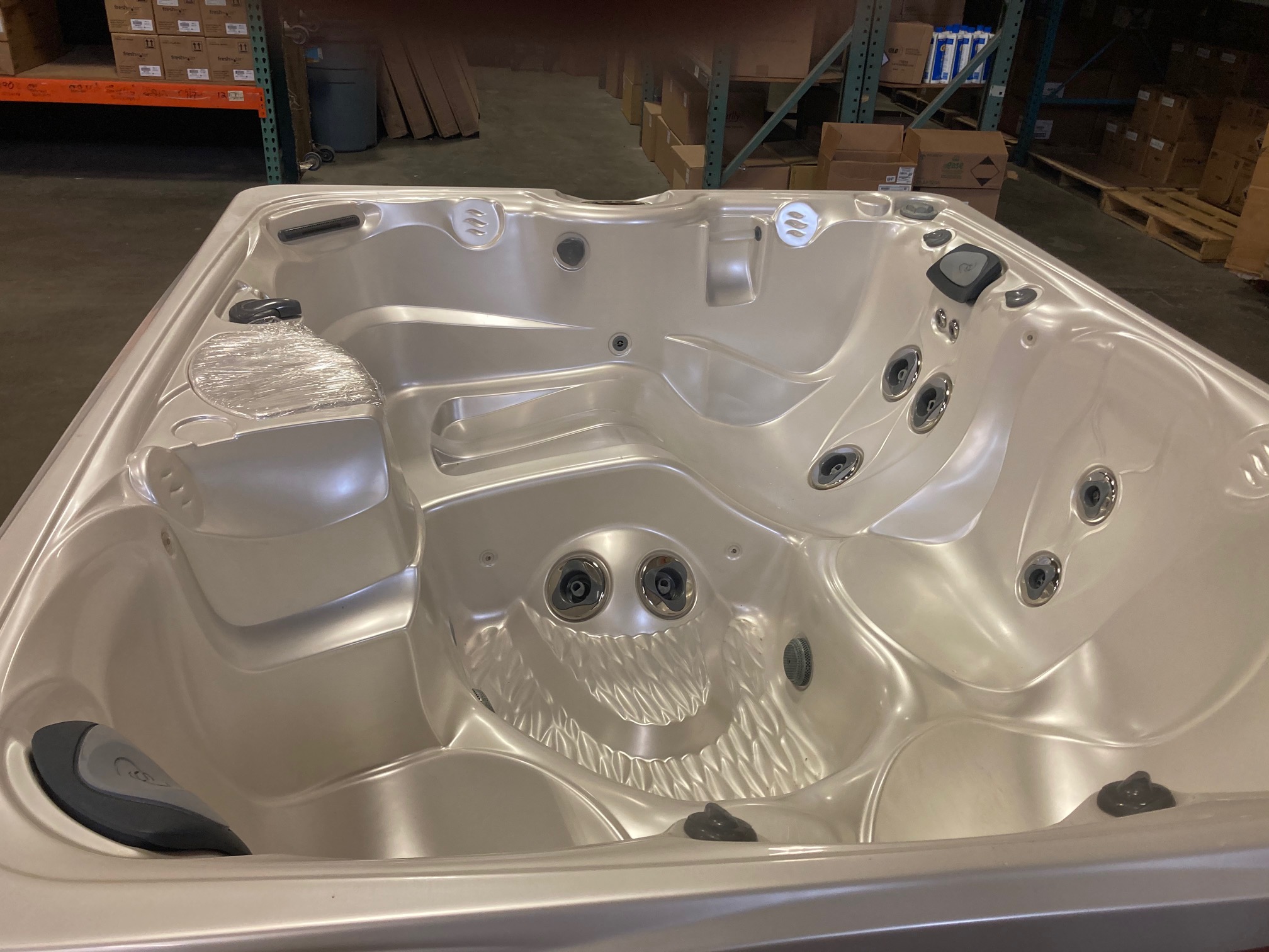 Used Hot Tubs IHTSpas Hot Tubs Denver, Boulder, Swim Spas
