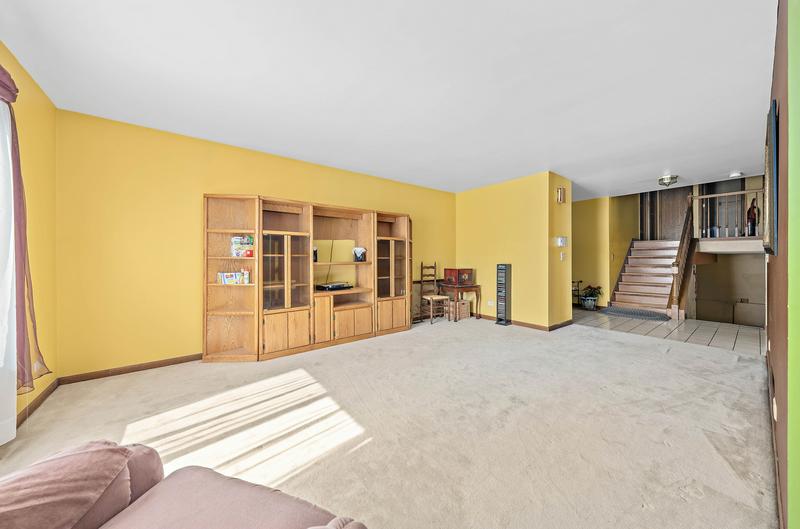 214 N VINCENT DR, Bolingbrook, IL 60490 MLS 11203463 RE/MAX