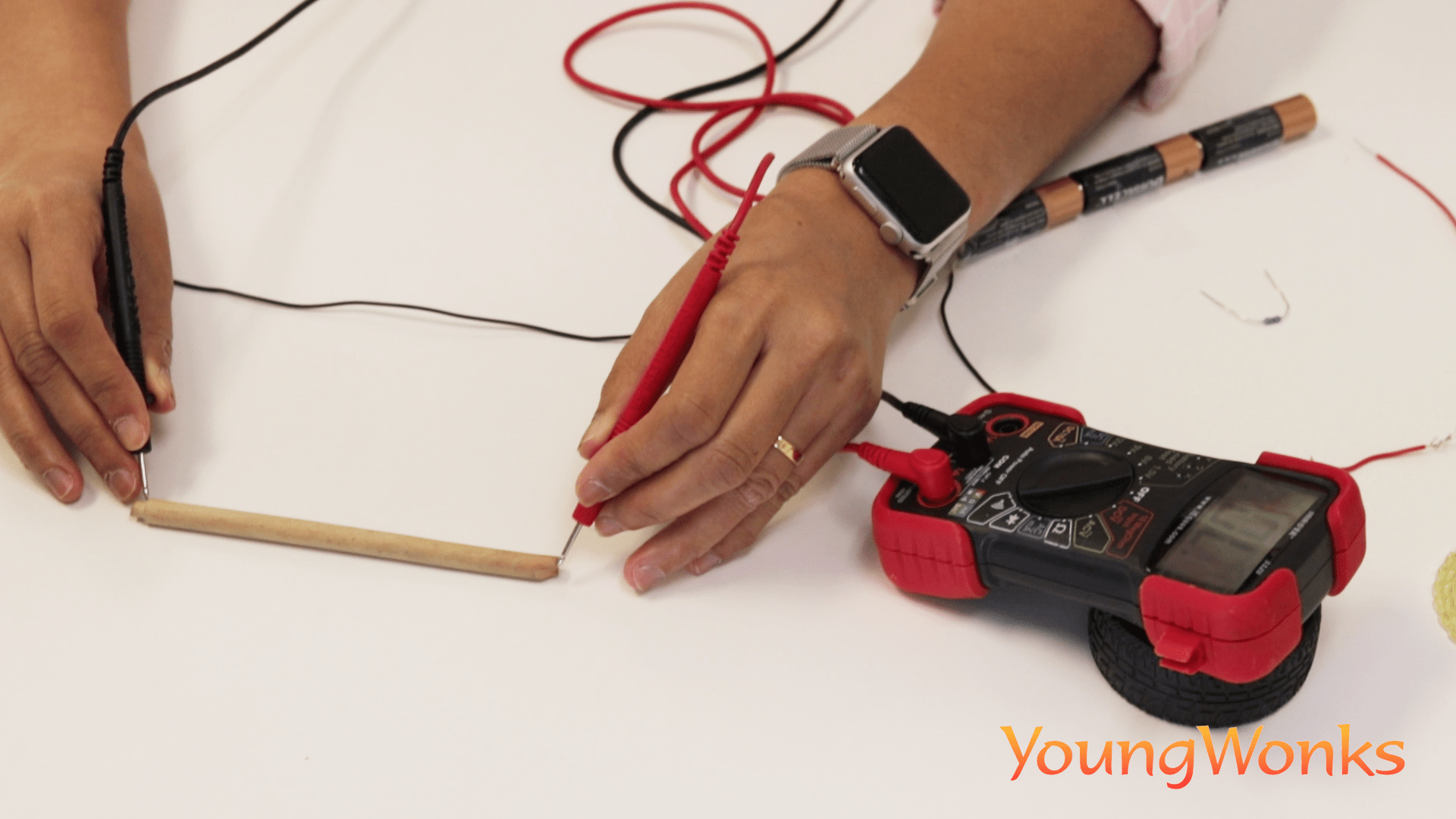 What is a Multimeter and How Does It Work