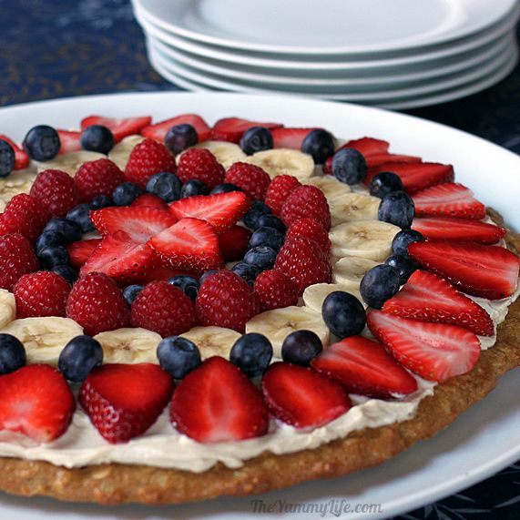 Healthy Oat & Yogurt Fruit Pizza