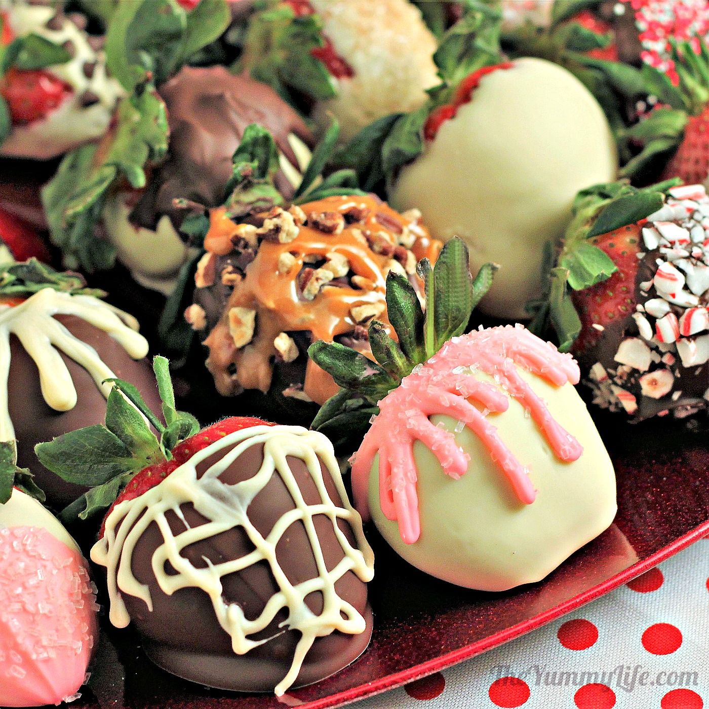 Easy Chocolate Covered Strawberries