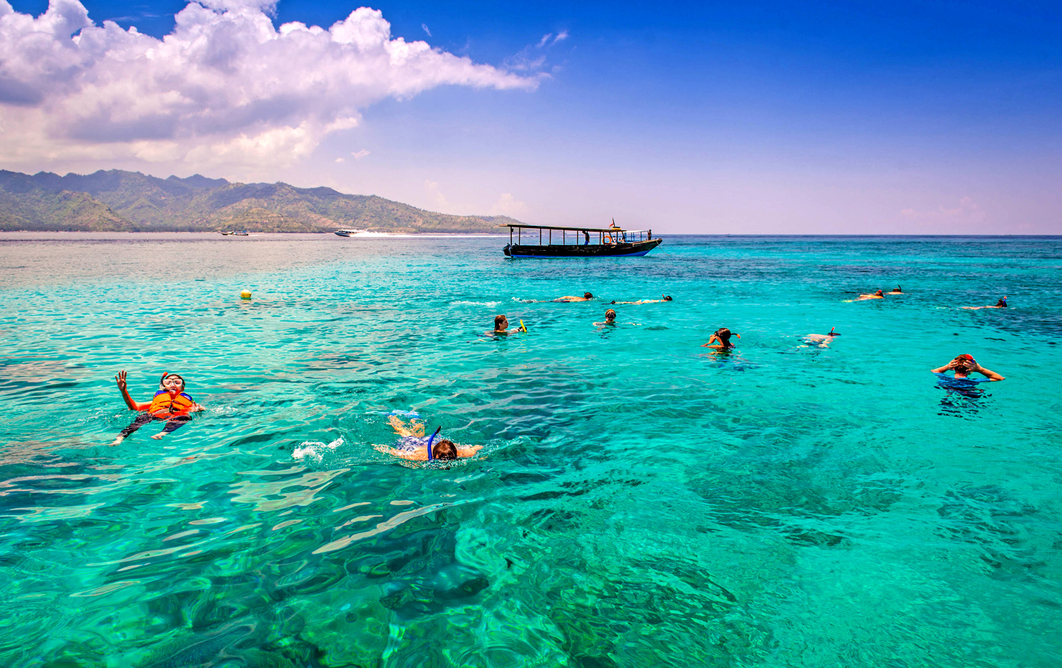 10 Tourists attraction in Indonesia Blog with Hobbymart