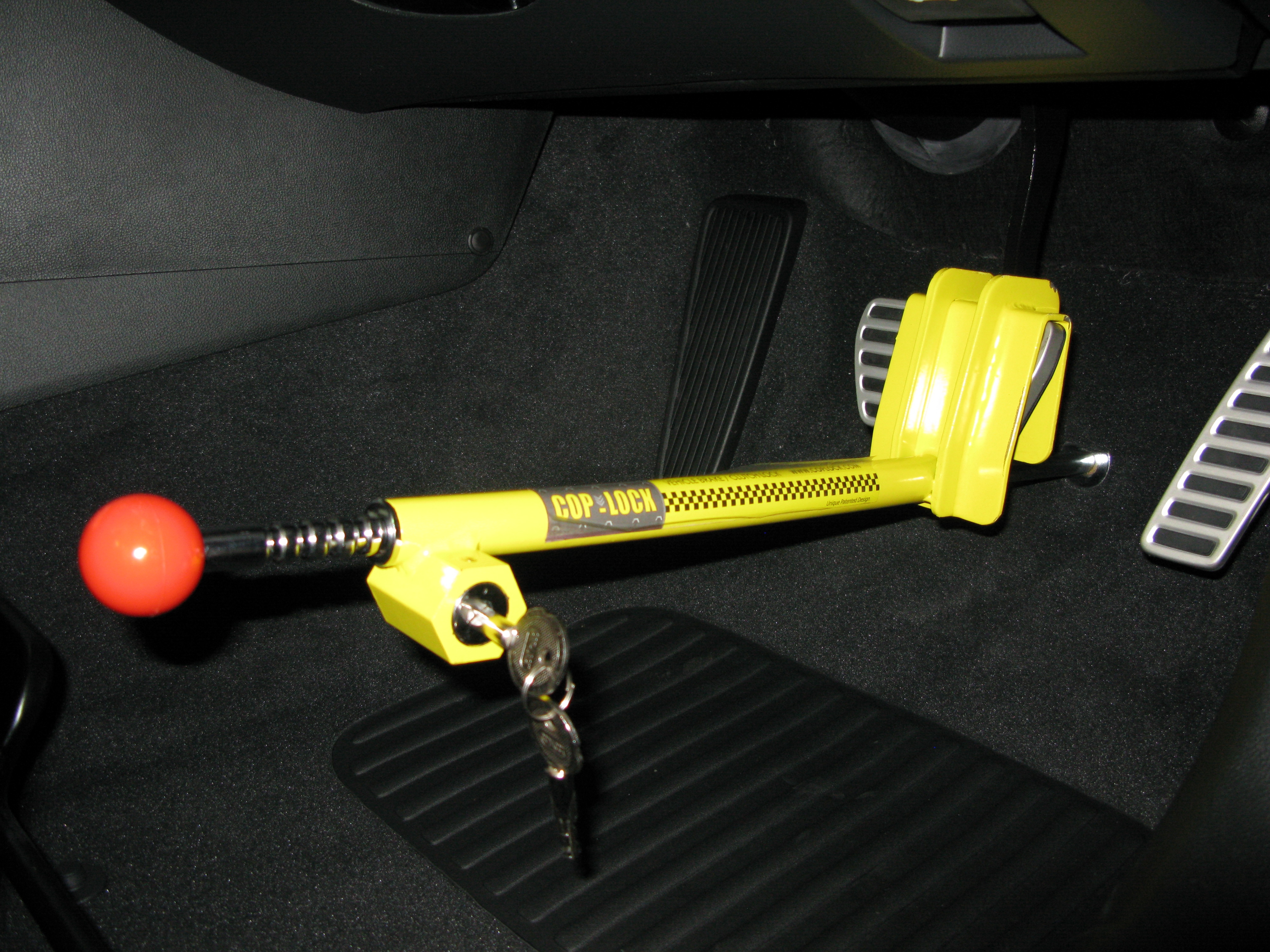 Car Security System Review Coplock Pedal Immobiliser Photos (1 of 6)