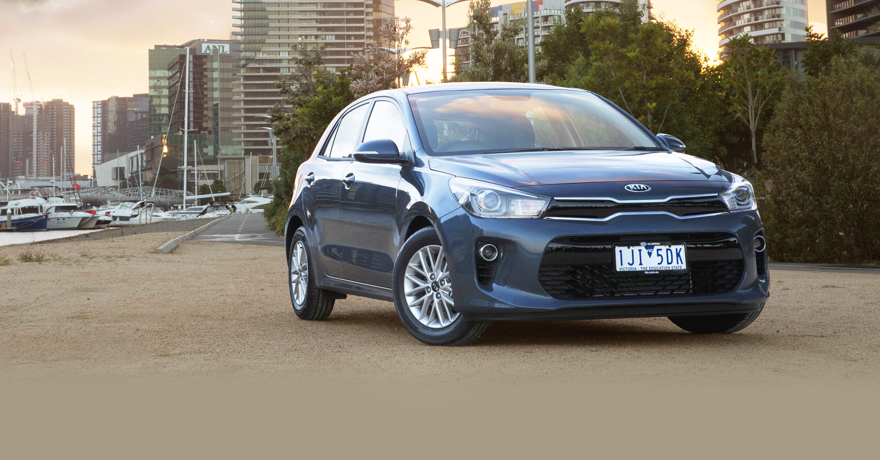 2017 Kia Rio pricing and specs Photos (1 of 24)