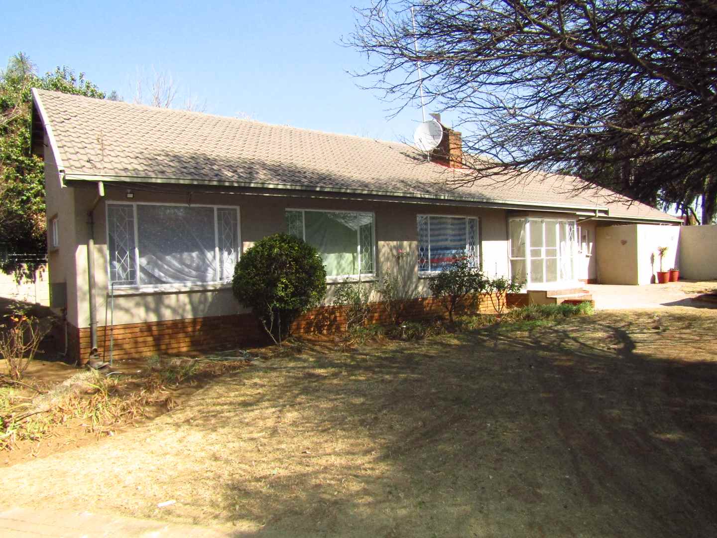 Property and houses for sale and rent in Brackenhurst, Alberton