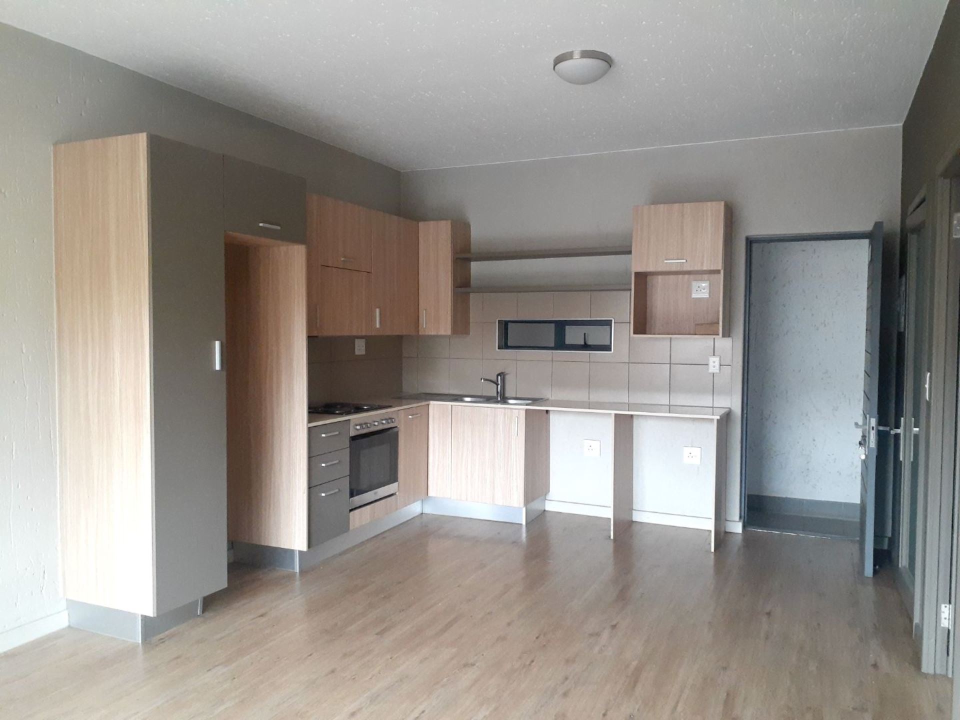 Sunninghill Apartment Rental Monthly in SUNNINGHILL, SANDTON R5,950.