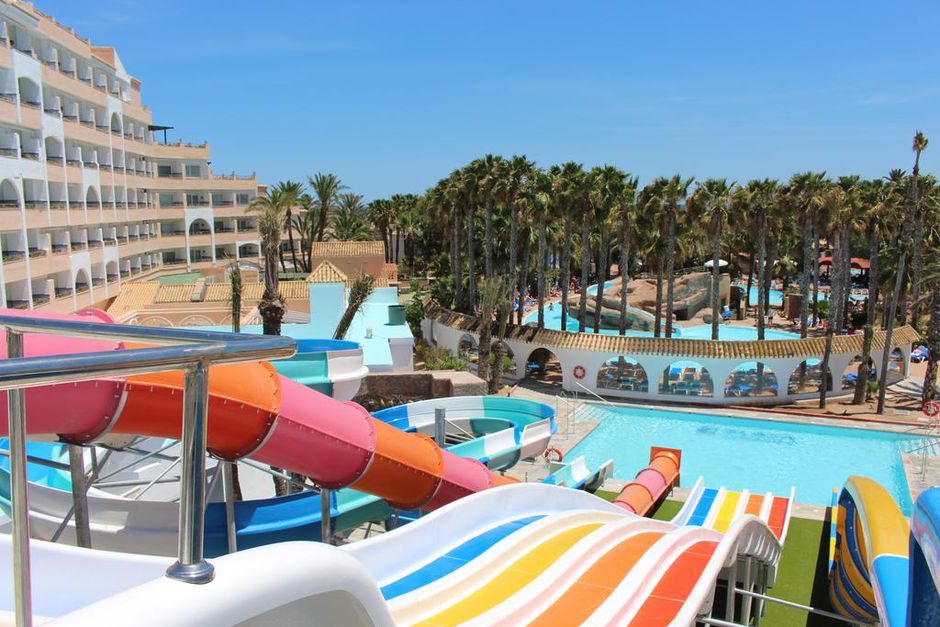 Hoteles con toboganes o parque acuático