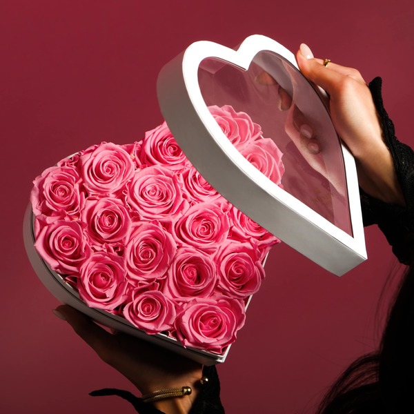 17 Preserved Yellow Roses in Heart Box Infinity Roses