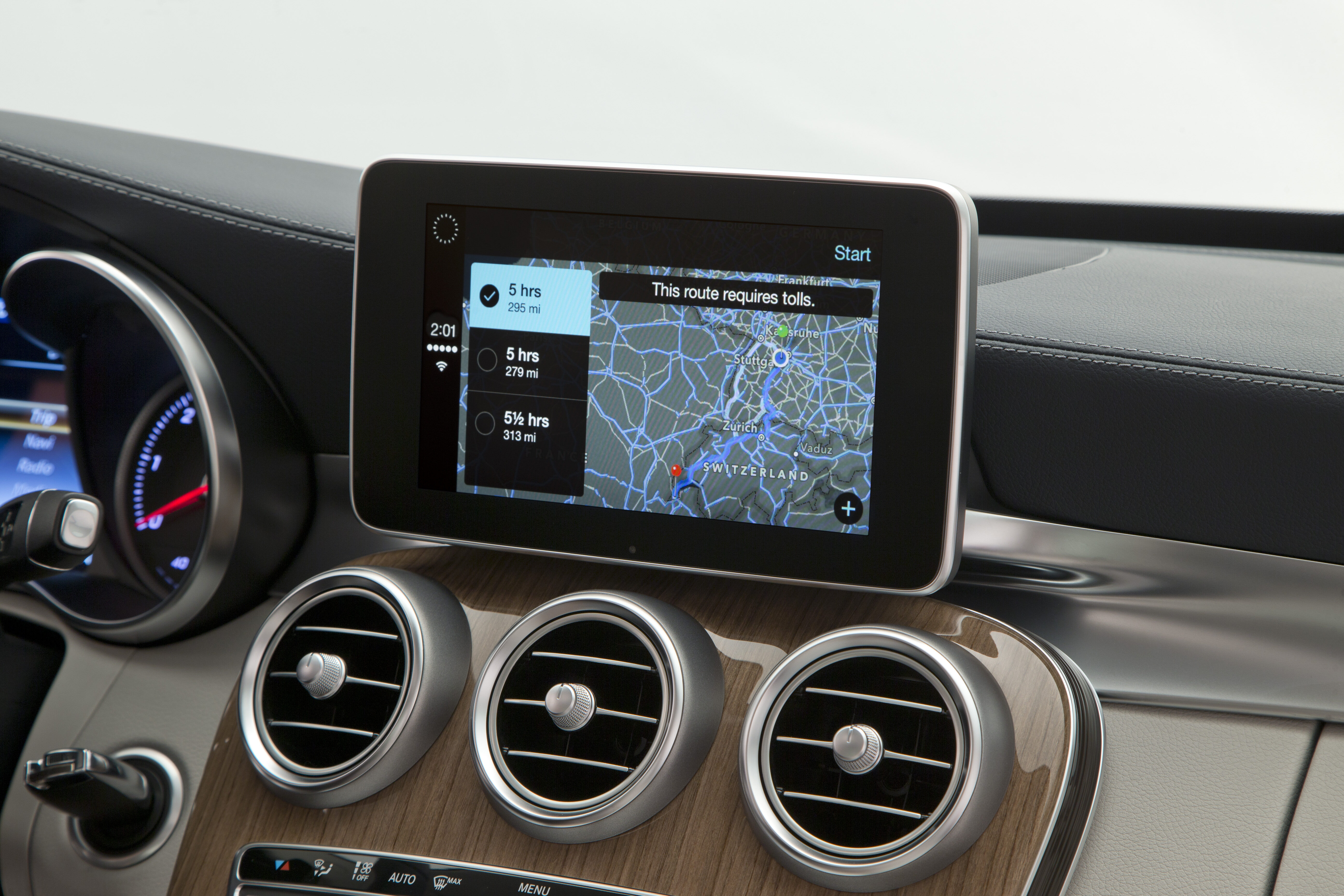 Apple CarPlay new incar OS unveiled in Geneva Paul Tan Image 233325