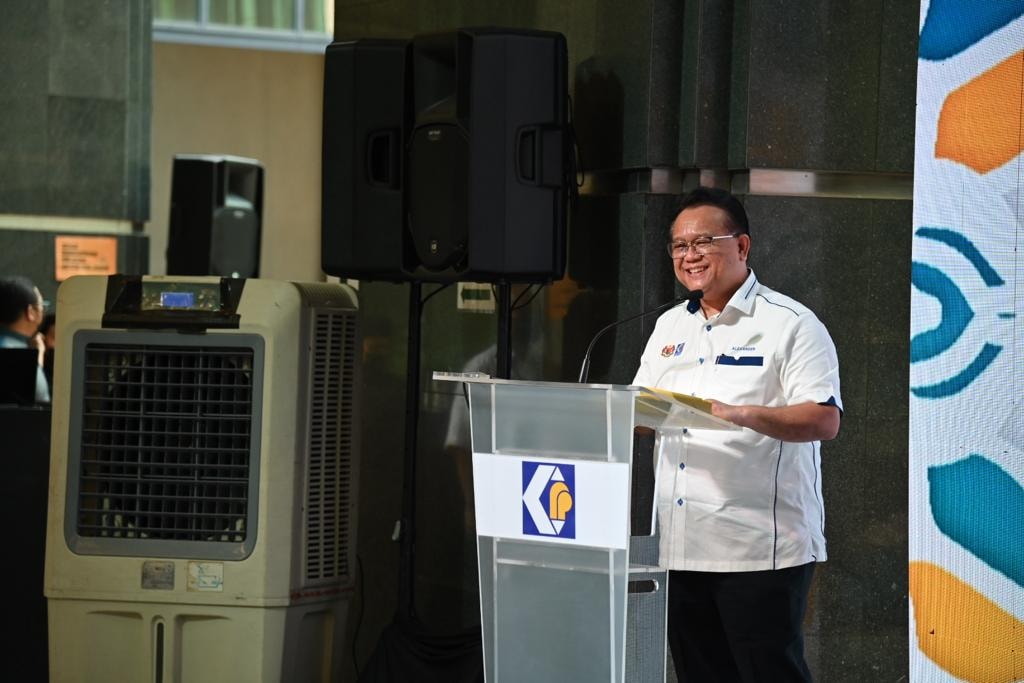 Kebenaran Beroperasi Semasa PKP Elak Ramai Hilang Kerja TVS