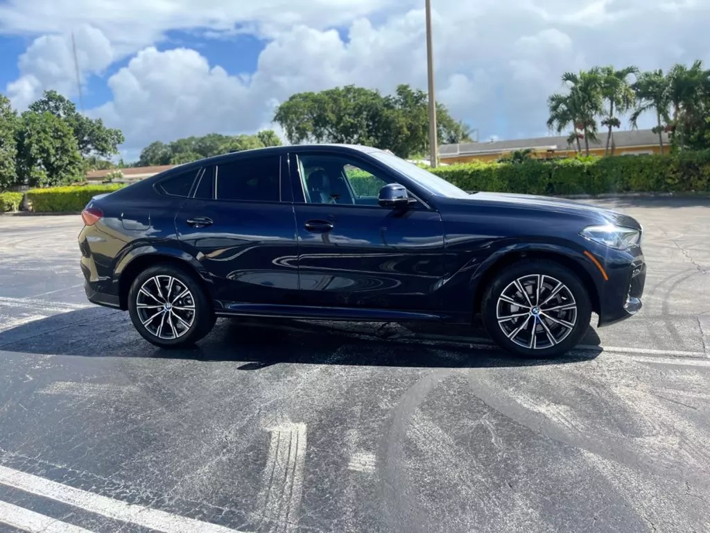 Used 2023 BMW X6 XDRIVE40I for sale in MIAMI 145988