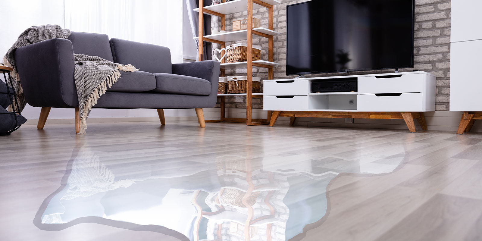 How Does Waterproofing Work? Waterproof Caulking & Restoration