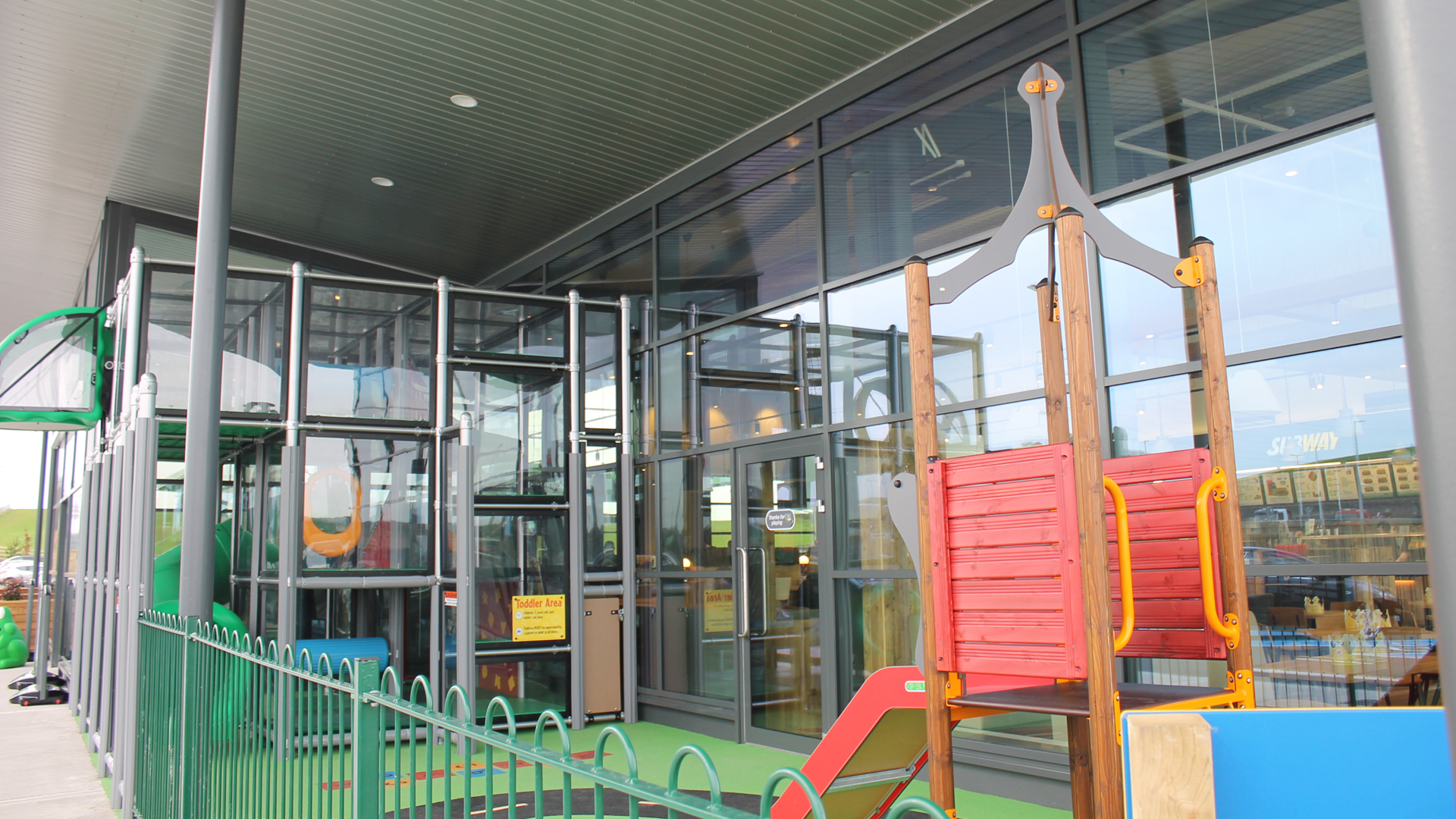 Applegreen Travel and Transport Visit Belfast