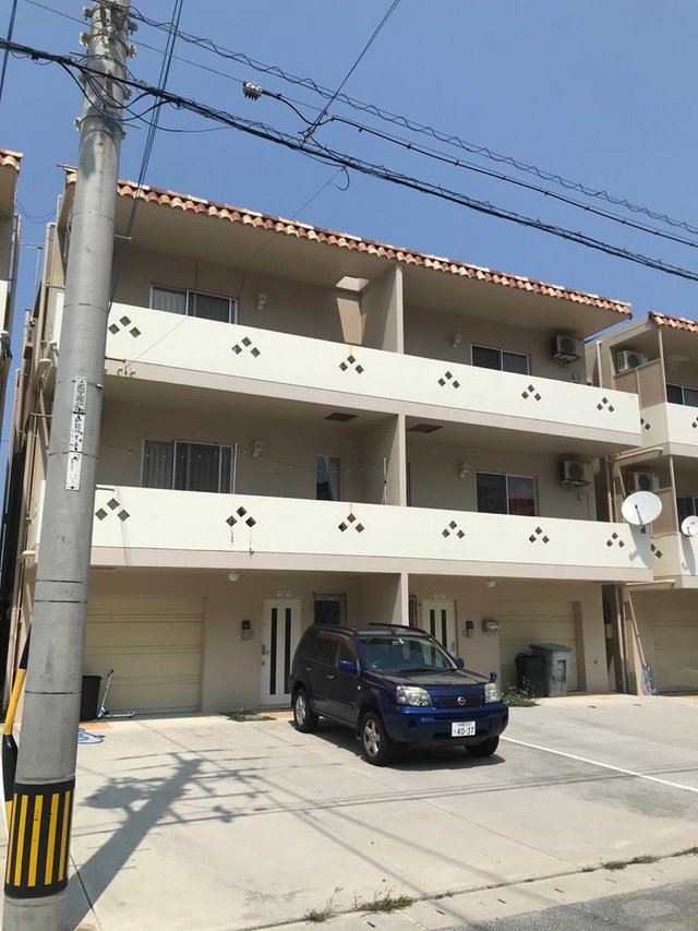 Town House for rent Sunabe Rental by owner for sale on Okinawa bookoo!