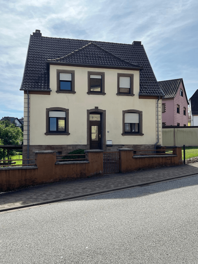 Free standing house in 66904 Brücken Housing & Real Estate for sale