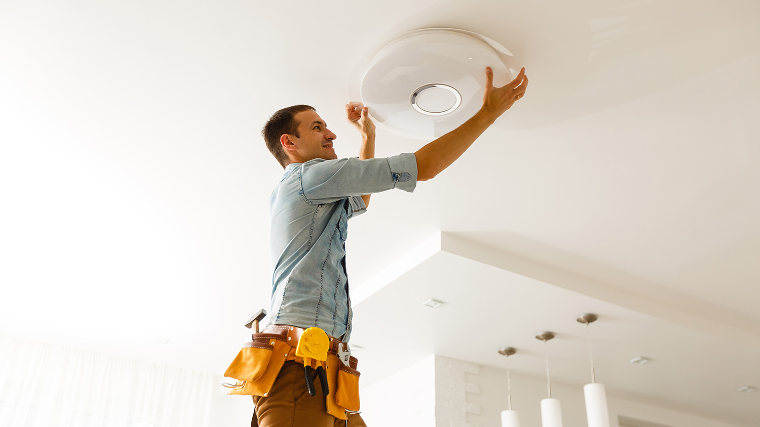 How Much Does it Cost to Hire an Electrician? Angi