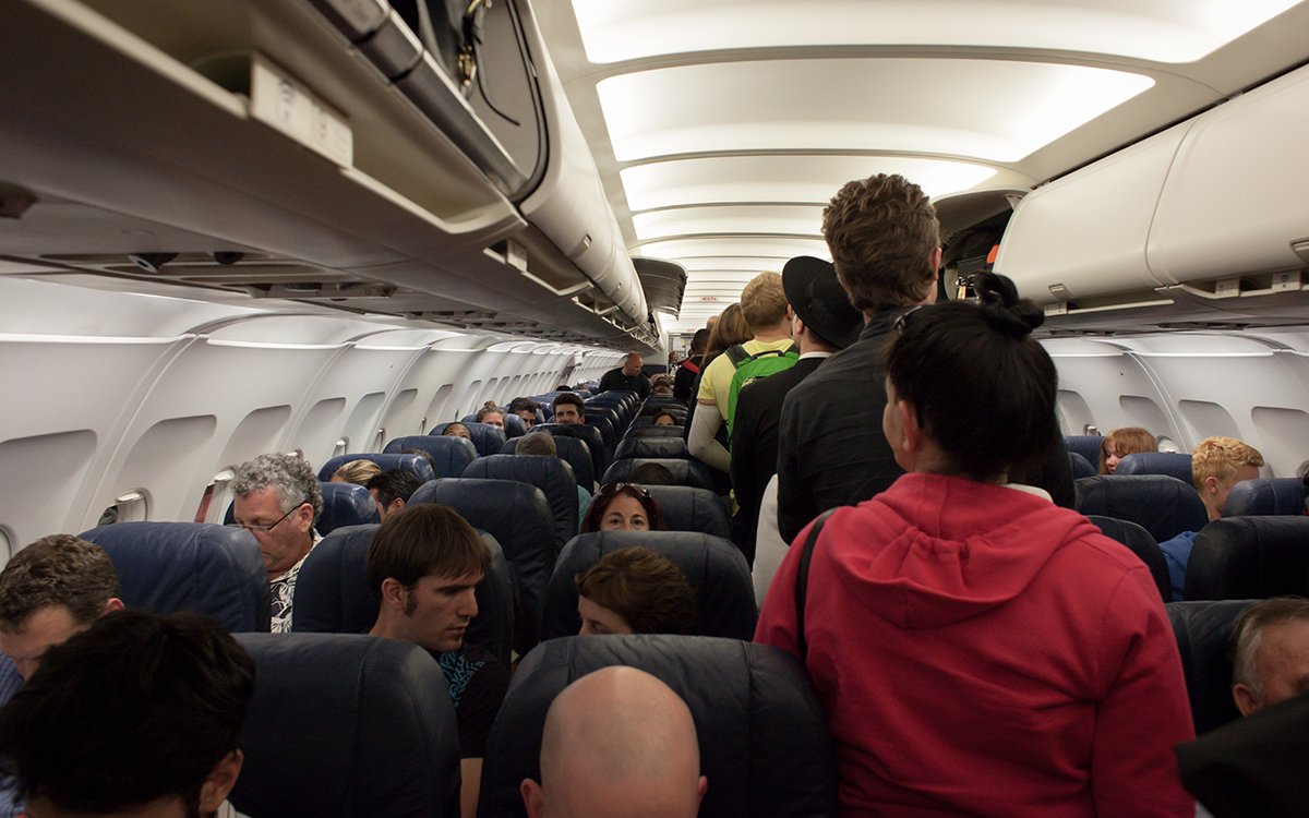 INTRAVELREPORT North American airline satisfaction climbs to 10year