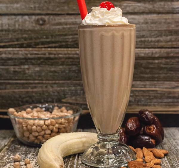 7 Unique Hummus Recipes that Go Way Beyond Dip