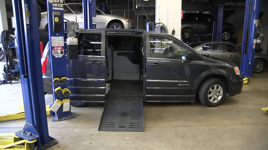 Damascus Students in Automotive Trades Program Gift Car to Local Woman