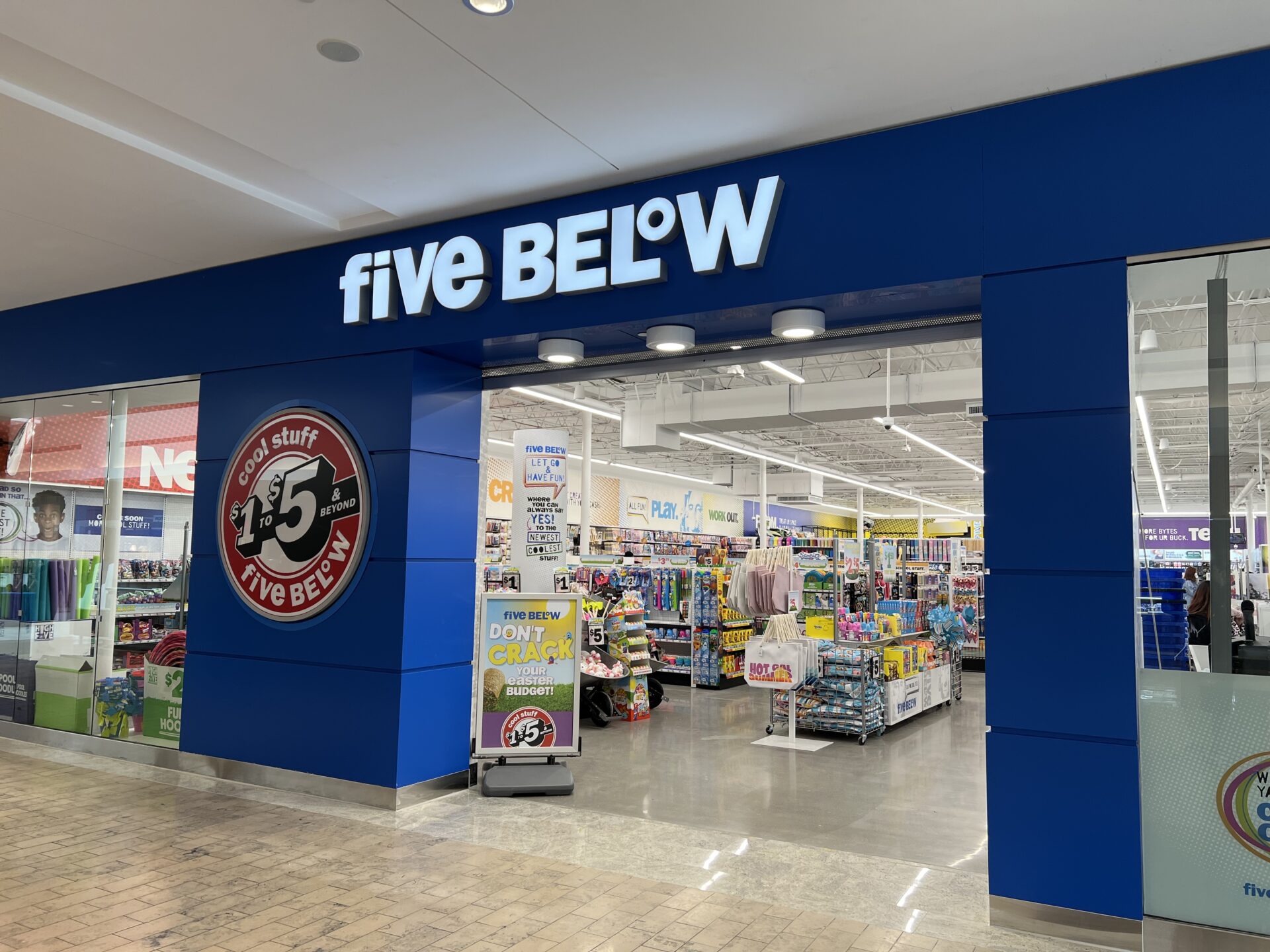 Five Below Now Open in Wheaton Mall The MoCo Show(01)