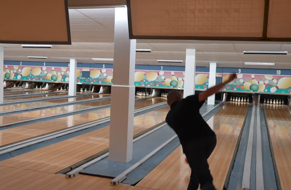 “White Oak’s Back” White Oak Bowling Lanes Reopen Today After Two Year