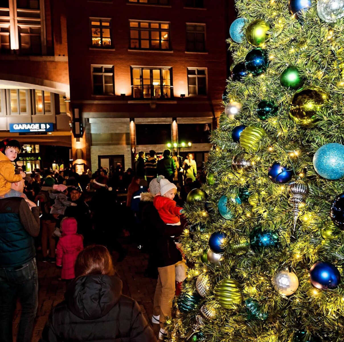 Rockville Town Square’s Tree Lighting Event Takes Place Friday