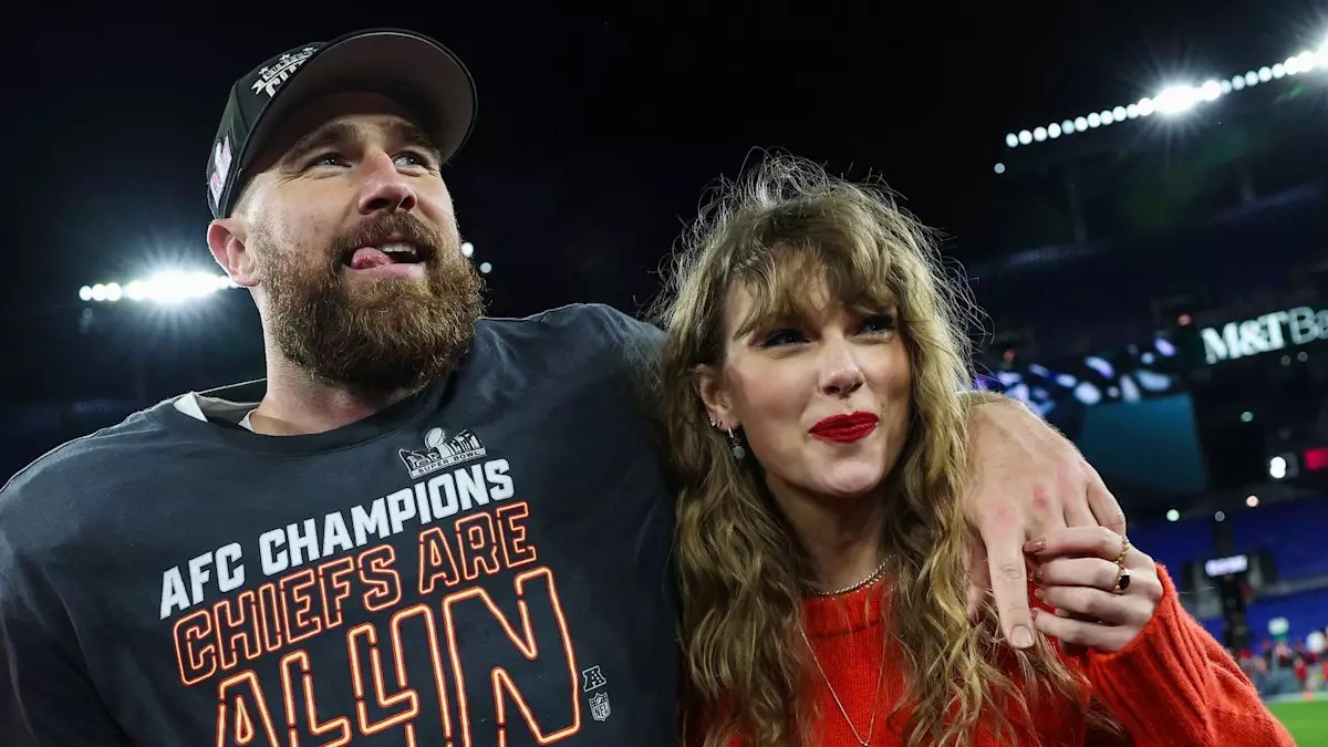 The Epic Celebration of Travis Kelce and Taylor Swift after Chiefs’ Super Bowl Win The Epic Celebration of Travis Kelce and Taylor Swift after Chiefs’ Super Bowl Win