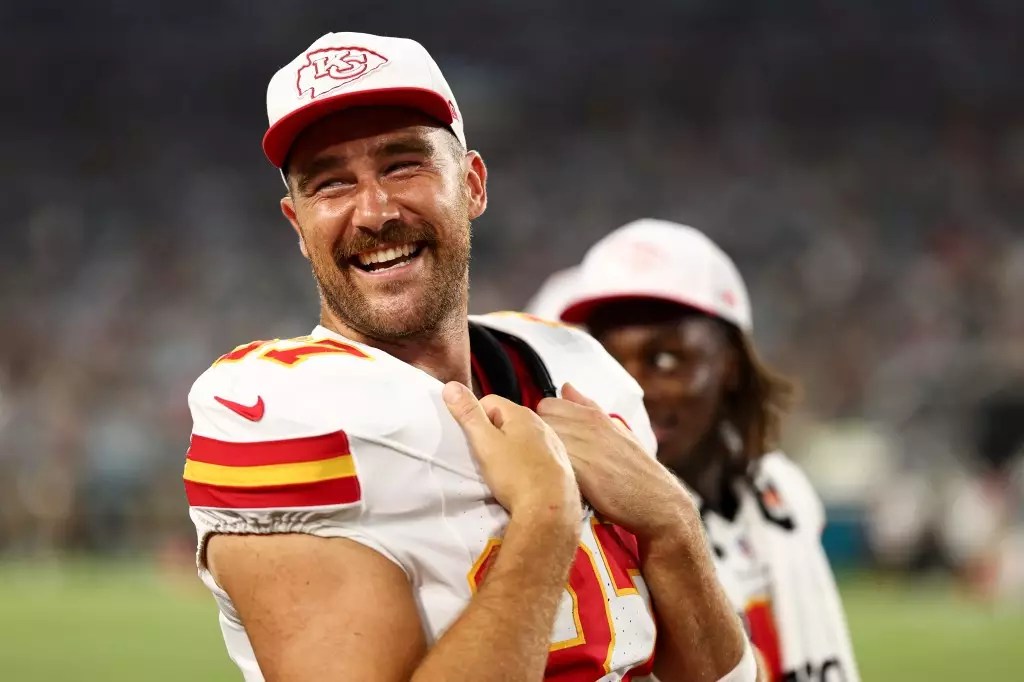 Travis Kelce to Star in Action Comedy “Loose Cannons” for Lionsgate Travis Kelce to Star in Action Comedy “Loose Cannons” for Lionsgate