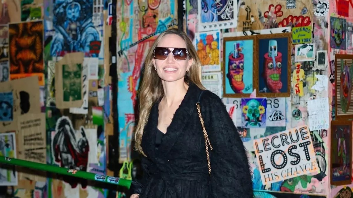 Angelina Jolie’s Glamorous Gathering: A Night of Style and Speculation Angelina Jolie’s Glamorous Gathering: A Night of Style and Speculation