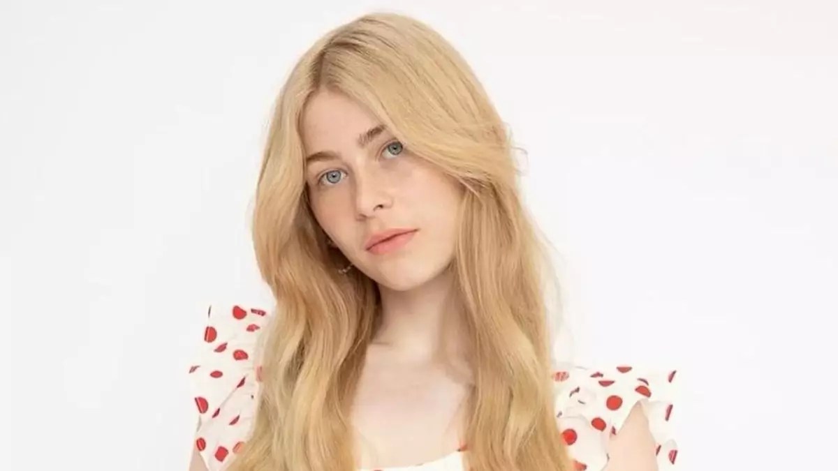 Rising Star: The Blossoming Career of Clementine Vaughn Rising Star: The Blossoming Career of Clementine Vaughn