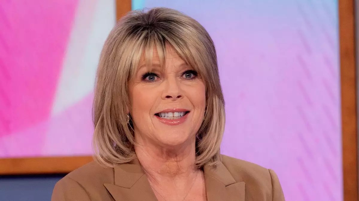 A Heartwarming Boxing Day: Ruth Langsford’s Support for Her Mother A Heartwarming Boxing Day: Ruth Langsford’s Support for Her Mother