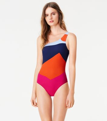 7 Swimsuits to Help You Downplay Broad Shoulders Band Daily
