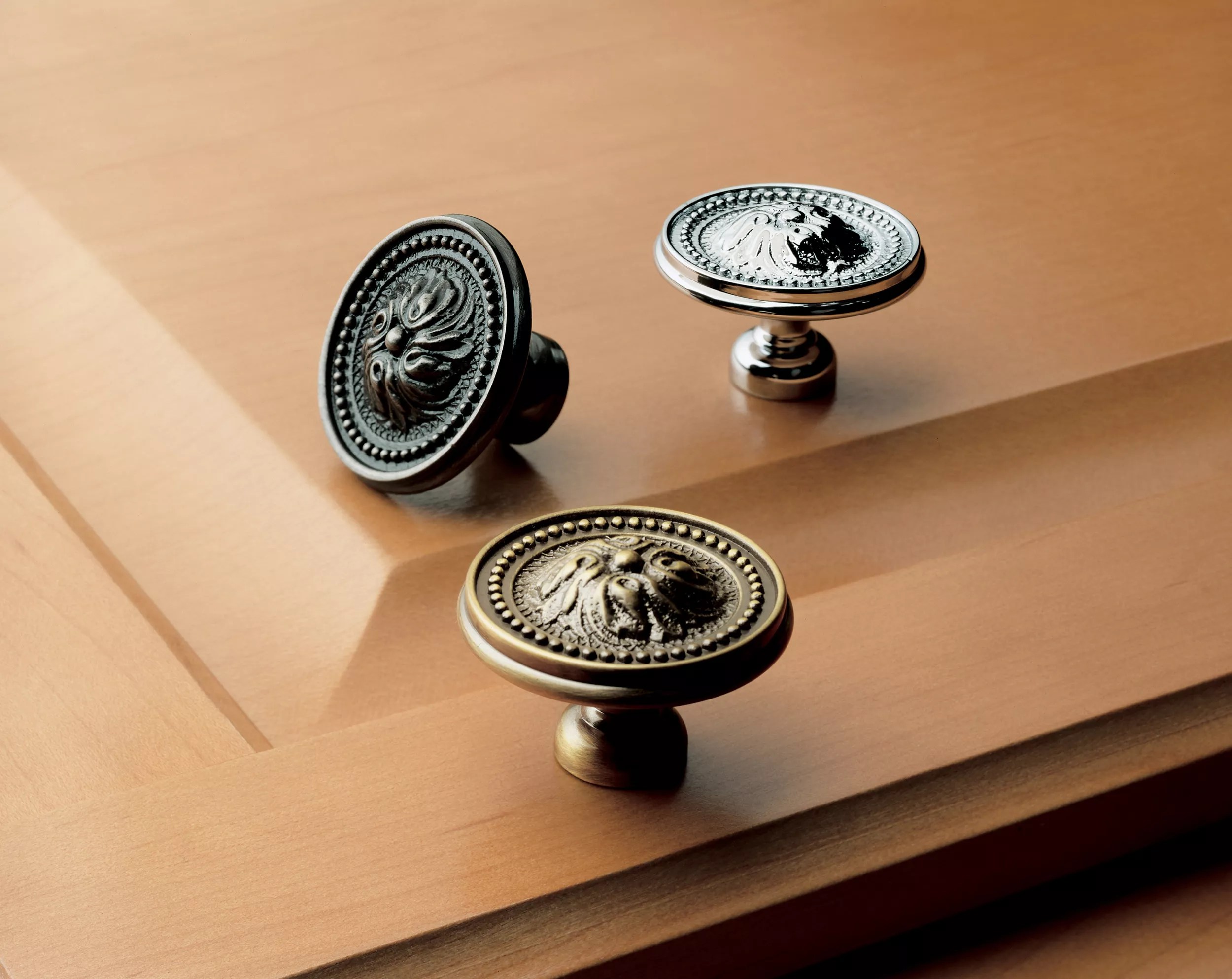 Ornamental Knob (4931.151)