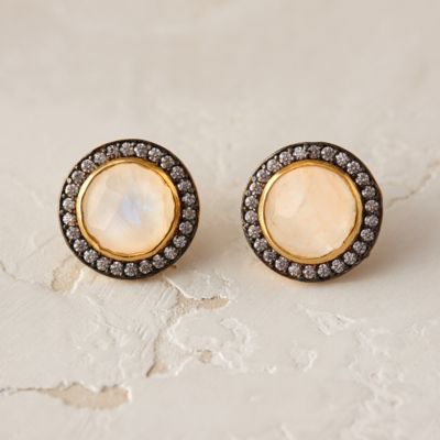 Moonstone Circle Studs Terrain