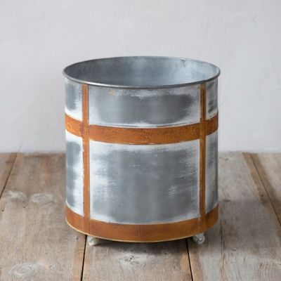 Galvanized Rolling Tub Planter Terrain