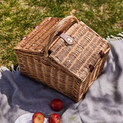 Double Lid Picnic Basket Terrain