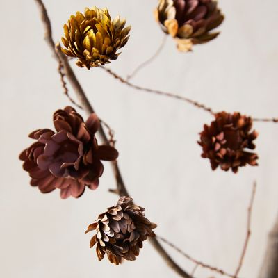 Strawflower Iron Garland Terrain