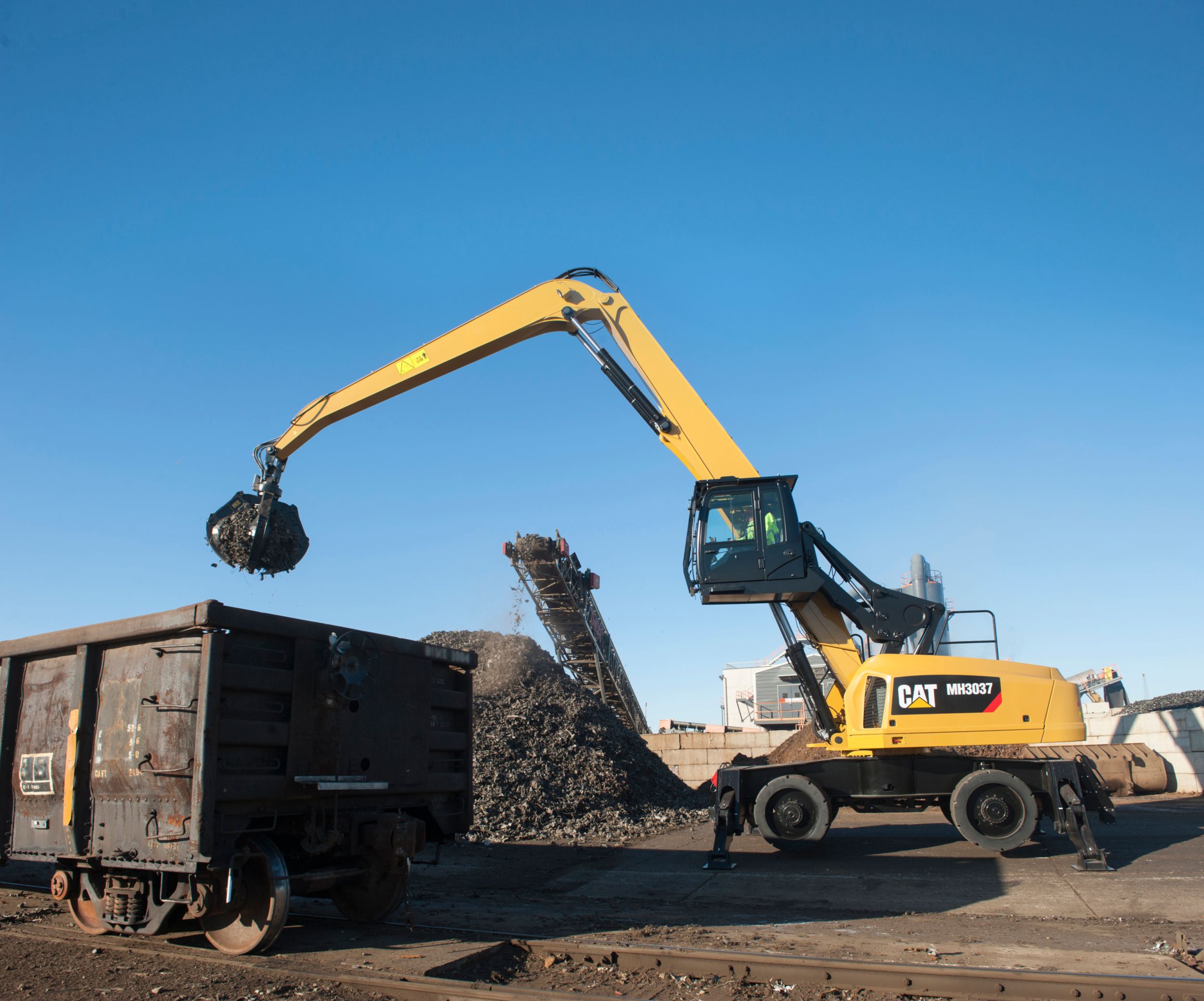 New MH3037 Wheel Material Handler for Sale Whayne Cat